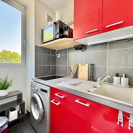 T1 Cosy - Parking - Metro Saouzelong דירה